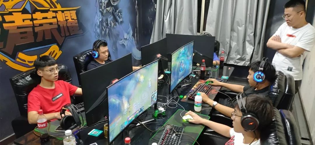 效力北京国 效力北京国