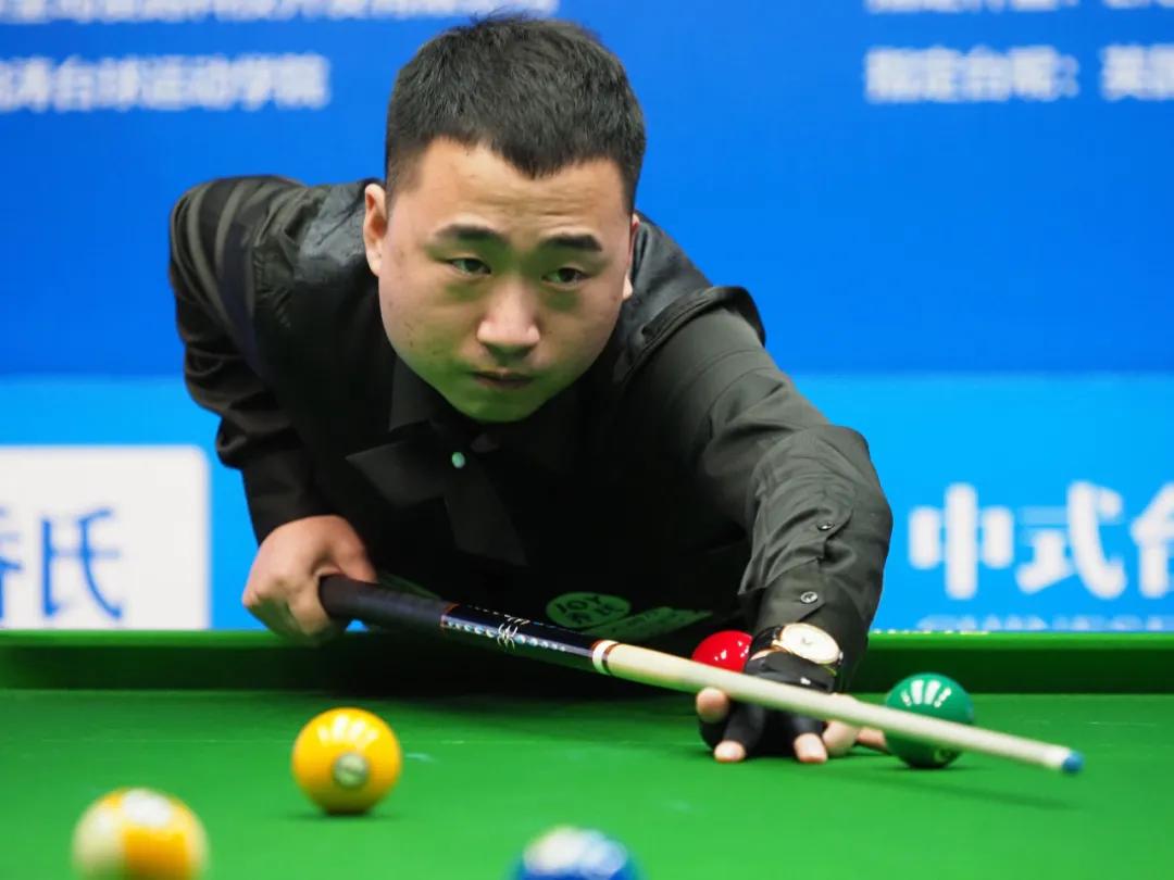 他们的中场 他们的中场