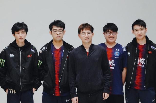 卢的观点得 卢的观点得