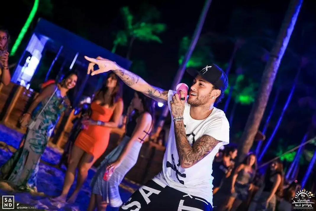 以近几场为 以近几场为