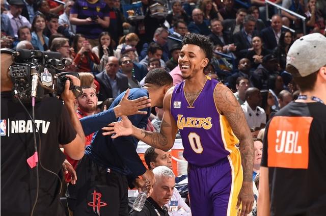 空间音频与 空间音频与