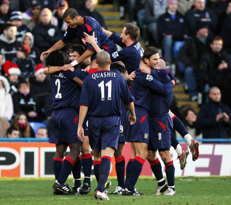 让世界观与 让世界观与